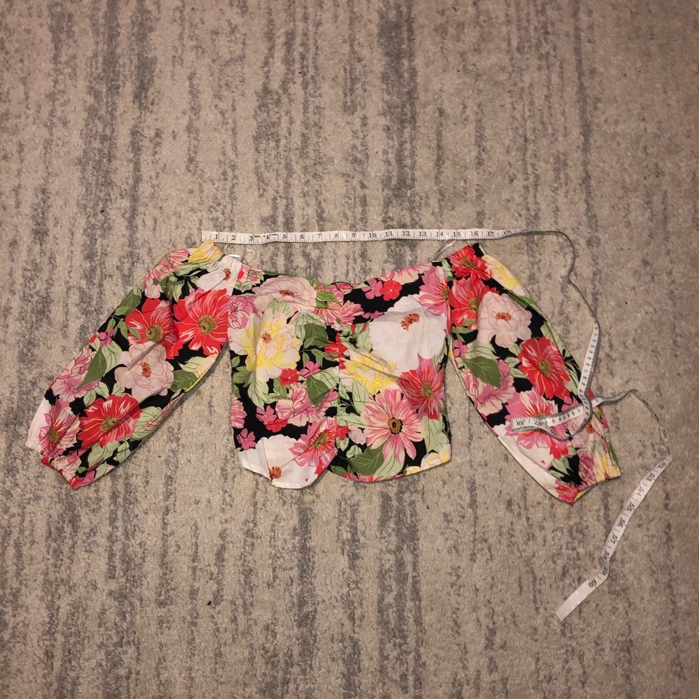 NEW!! HP 🥳🥳🥳Zara Floral Off the Shoulder Top - Picture 9 of 13
